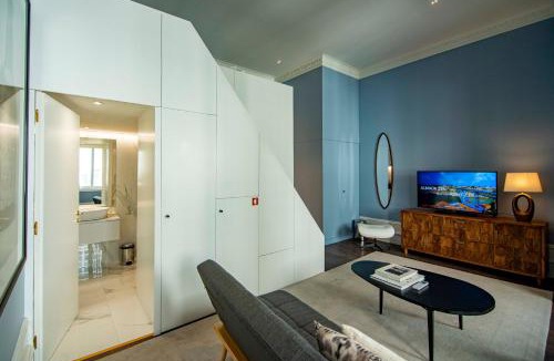 Centro / Baixa Apartment | Almada 234