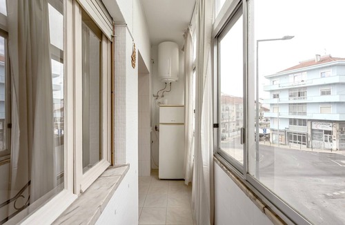 Cova da Piedade Apartment | Almada Central by Homing