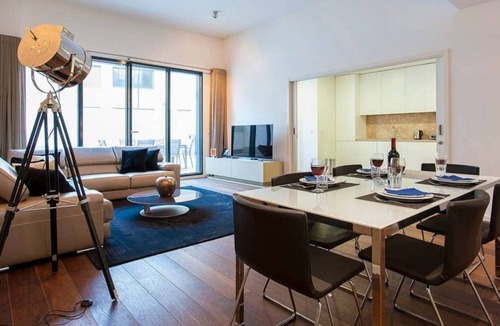 Sao Sebastiao da Pedreira Apartment | ALTIDO Luxurious & Spacious 1-bed Apt w/huge terrace by Parque subway