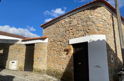 Figueiro dos Vinhos House | Alto do Vagar