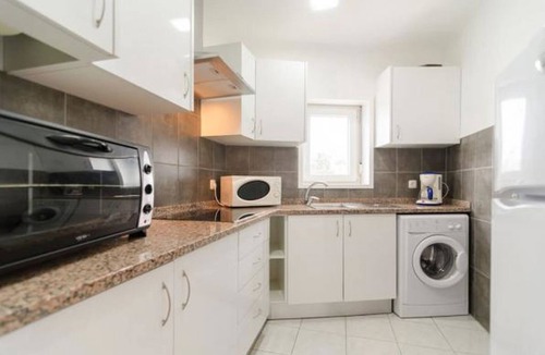 Montes de Alvor Apartment | Alvor Pool and Beaches