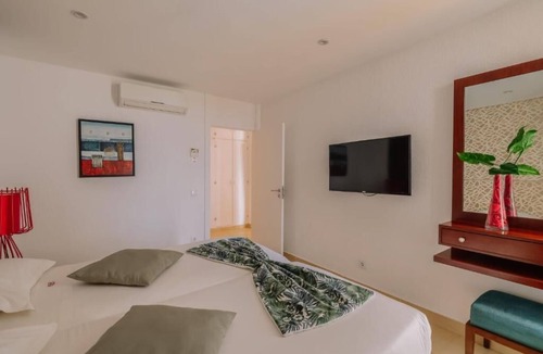 Oura Hotel | Amazing 1BR Apartment w/Kitchenette! Serene Spa Retreat | 3 Units