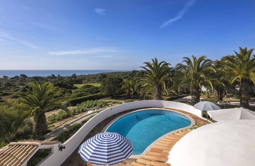 Caramujeira Villa | Amazing Carvoeiro Villa | 4 Bedrooms | Villa Jasmin | Walking Distance