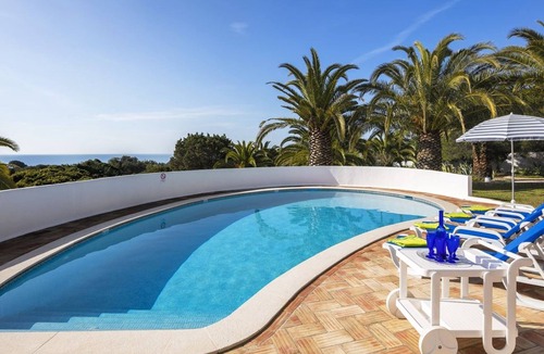 Caramujeira Villa | Amazing Carvoeiro Villa | 4 Bedrooms | Villa Jasmin | Walking Distance