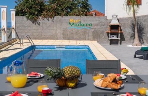 Monte Villa | Amazing sea views over Funchal Atlantic Sunset