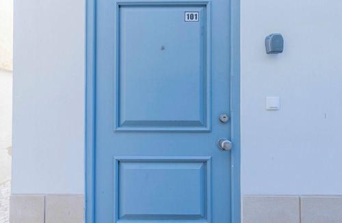 Lisbon Old Town Apartment | Amazing Studio @ Vila Silva, Campolide 201