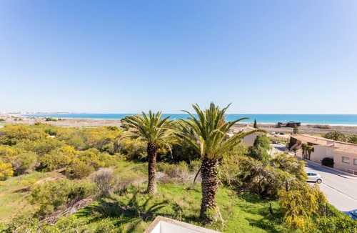 Meia Praia Villa | Amazing Villa "2 steps away" from the beach