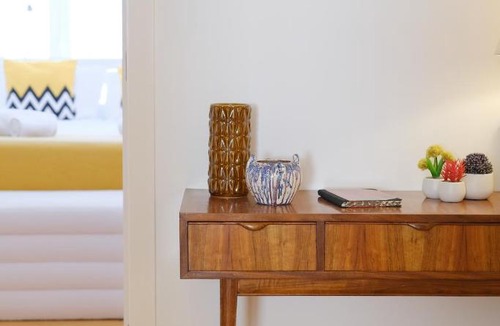 Sao Bento Apartment | Amazing Vintage Flat in Principe Real Lisbon