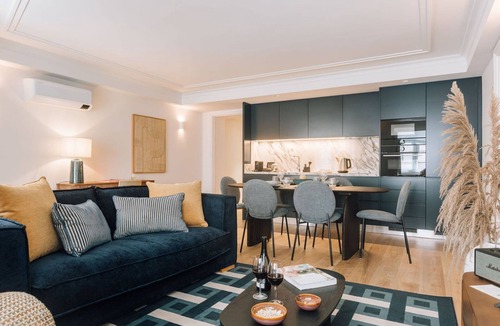 Santos Apartment | Ando Living - Abrantes 50 House - Two Bedroom APT