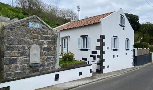 Ponta Delgada House | Angelic Sea View