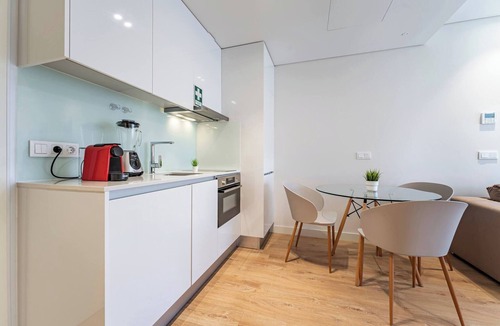 Campanha Apartment | Antas Park Flat With Pool