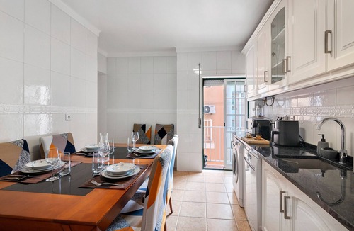Vila Real Santo Antonio Apartment | Apartment 'Serena' with Wi-Fi and Air Conditioning