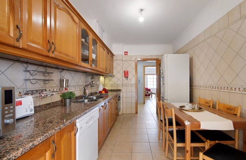 Sotavento Apartment | Apartment 'Guadiana' with Balcony, Wi-Fi and Air Conditioning