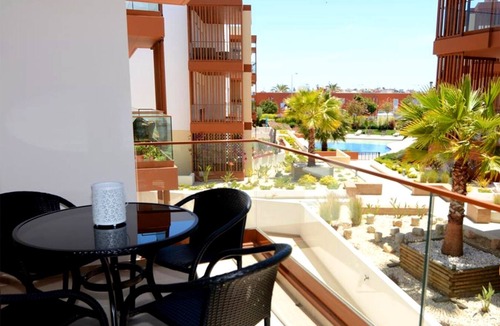 Portimao Apartment | Apart. 2ch. - 2 baths - Luxurious on the edge of Rio Arade