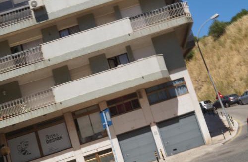 Alges House | apartamento 2000