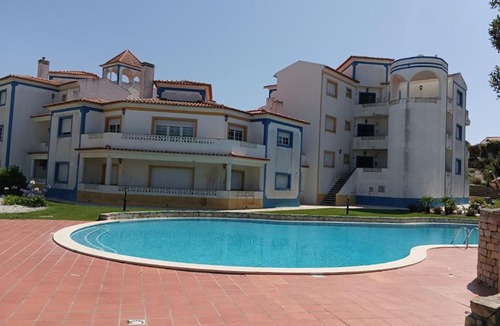 Praia del Rei Apartment | Apartamento em D'el Rey-Obidos Beach & Surf
