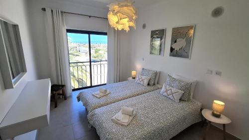 Porto de Mos Apartment | Apartamento Magnólia