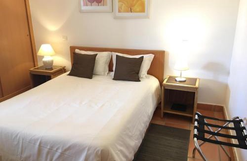 Telheiro Apartment | Apartamento T1 em Lagos com piscina e garagem
