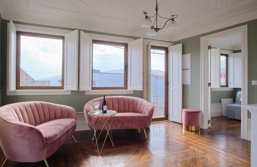 Queira Apartment | Apartment ∙ 8 guests