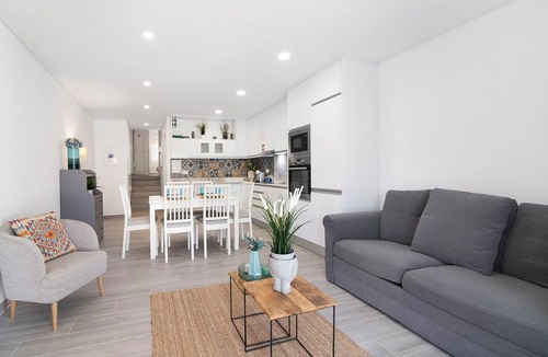 Vale do Lobo Apartment | Apartment 'Acácia' with Private Terrace, Wi-Fi and Air Conditioning