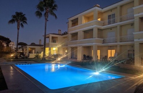 Vilamoura Apartment | Apartment Angela - 2 Bedroom Modern Apartment close to beach and all amenities.