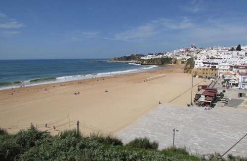 Calicos Apartment | Apartment between Beach and Downtown