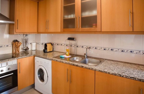 Nazare Apartment | Apartment 'Borealis - Nazaré' with Sea View, Shared Terrace and Wi-Fi