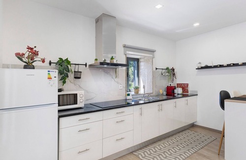 Arcos de Valdevez Apartment | Apartment 'Cantinho D'Amy' with Wi-Fi and Air Conditioning