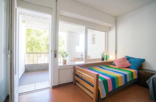 Carcavelos Apartment | Apartment 'Carcavelos Praia' with Private Terrace, Balcony and Wi-Fi