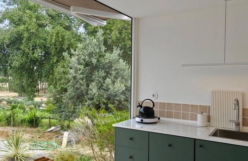 Melides Apartment | Apartment 'Casinha De Lume' with Mountain View, Wi-Fi and Air Conditioning