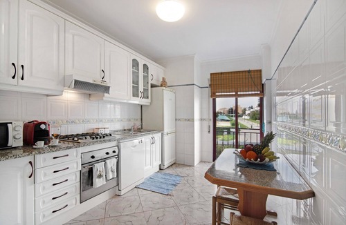Quarteira Apartment | Apartment "Columbus Beach" with Sea View, Shared Pool & Wi-Fi