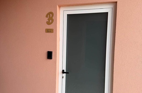 Vila do Conde Apartment | Apartment. Cozy with a Pool and Pets (B)
