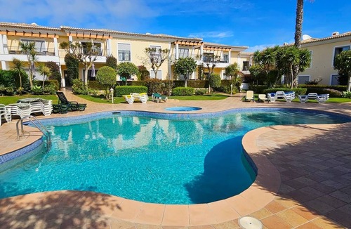 Porto de Mos Apartment | Apartment 'Für 4 Personen 82 M²' with Balcony, Wi-Fi and Air Conditioning