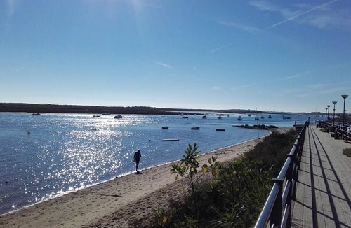 Conceicao e Cabanas de Tavira Apartment | APARTMENT FOR UP TO 4 PEOPLE FOR SHORT-TERM STAYS. 2 PEOPLE FOR LONG-TERM STAYS.