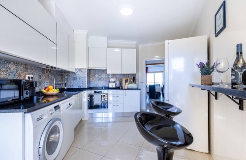 Lagos Apartment | Apartment Gloria - stylish 2 bedroom apartment