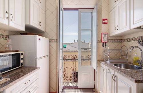Vale de Seixos Apartment | Apartment 'Heritage' with Mountain View, Wi-Fi and Air Conditioning