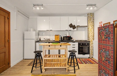 Sintra Apartment | Apartment in Sintra, Garden, Wi-Fi and Air Conditioning