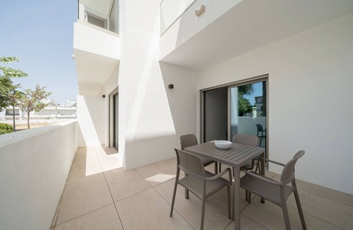 Conceicao e Cabanas de Tavira Apartment | Apartment Luxury 2br with Terrace 5-min Walk beach front