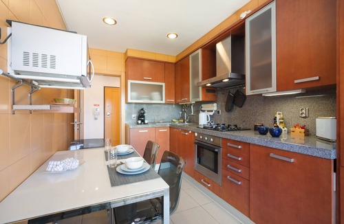 Quarteira Apartment | Apartment 'Parque Atlântico' with Sea View, Wi-Fi and Air Conditioning