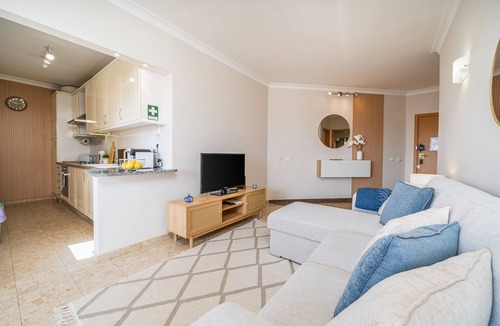 Praia da Rocha Apartment | Apartment 'Praia Azul Ocean View' with Sea View, Wi-Fi and Air Conditioning