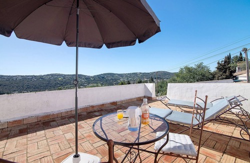 Sao Bras de Alportel Apartment | Apartment 'Paz E Natureza 2' with Mountain View, Wi-Fi and Air Conditioning