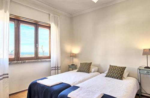 Alfama Apartment | Apartment Studio für 17 Personen und 1 Kind in Lissabon by Interhome
