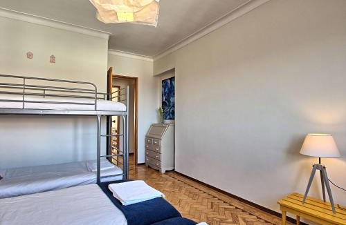 Alfama Apartment | Apartment Studio für 17 Personen und 1 Kind in Lissabon by Interhome