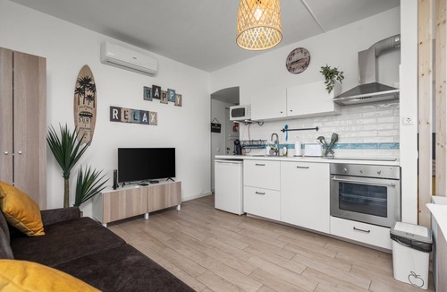 Alvor Apartment | Apartment 'Sunset' with Sea View, Wi-Fi and Air Conditioning