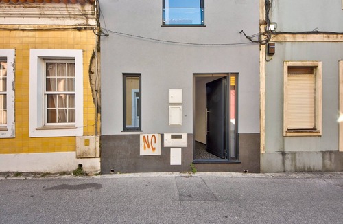 Vera Cruz Apartment | Apartment 'T1 - Salina Ria' with Wi-Fi and Air Conditioning