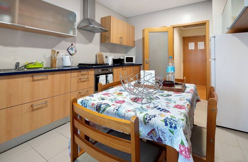 Faja de Baixo Apartment | Apartment 'T3 - Sao Pedro 2' with Sea View, Wi-Fi and Air Conditioning