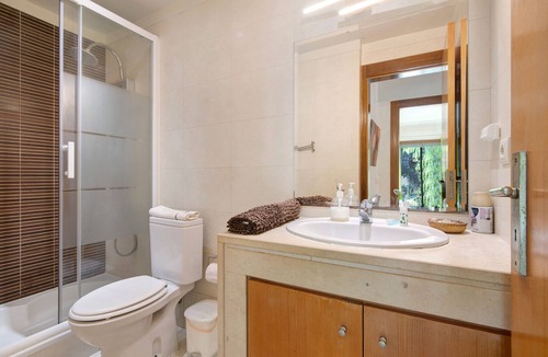Vale de Parra Apartment | Apartment "Vale Férias" with Shared Pool & Wi-Fi