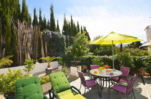 Vale de Centianes Apartment | Apartment With Sea Views, near Beach, Carvoeiro Algarve