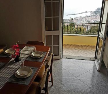 Santa Maria Maior Apartment | Apartment with beautiful ocean and city view