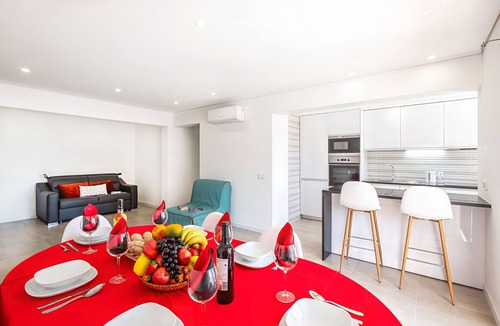Areias de Sao Joao Apartment | Apartment with pool near beach in Albufeira